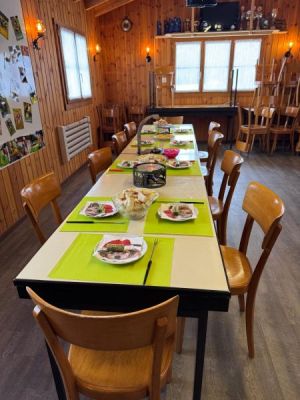 20250104 Tisch 2.jpg